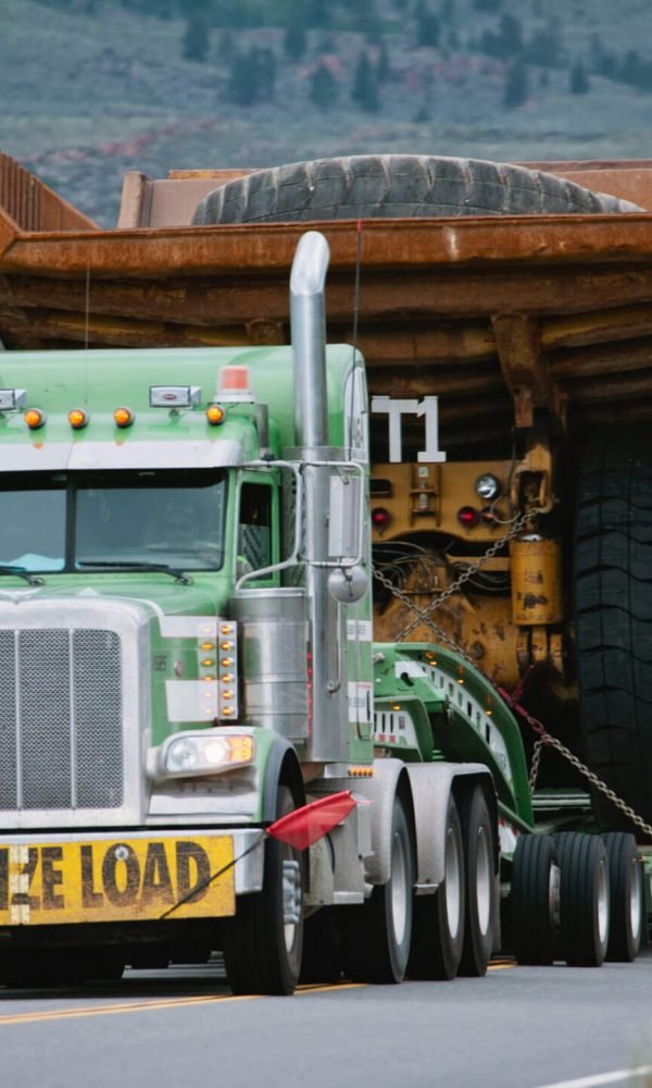 619c4d1cefc1af314f4df379_oversize-load-arl